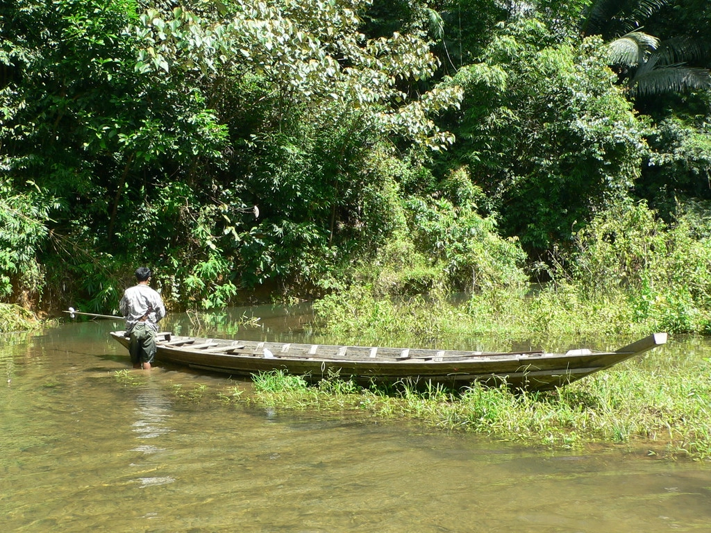 Khao Sok
2005 - přivázat loď a dál pěšky