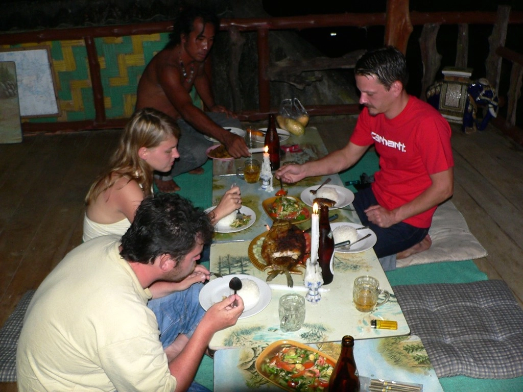 Khao Sok 2005 - večeře na
rozloučenou